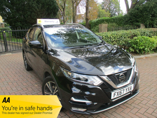 Nissan Qashqai  1.2 DiG-T N-Connecta 5dr FSH Satnav Bluetooth Alloys