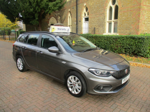 Fiat Tipo  1.6 E-torQ Easy Plus 5dr Auto Bluetooth Alloys A/C