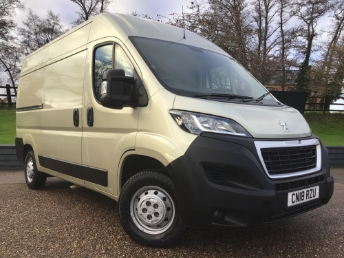 Peugeot Boxer  2.0 BlueHDi H2 Professional Van 130ps