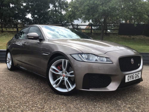 Jaguar XF  3.0d V6 S 4dr Auto