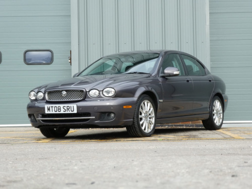 Jaguar X-TYPE  2.0d S 2009 4dr 1 owner from new outstanding example