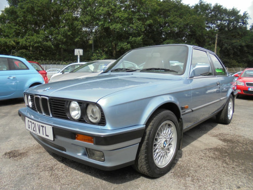 BMW 3 Series  E30 320I Automatic