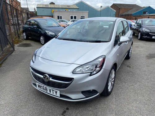 Vauxhall Corsa  1.4 SE Nav 5dr Petrol Manual