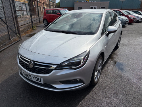 Vauxhall Astra  1.4T 16V 150 SRi Nav 5dr Petrol Manual