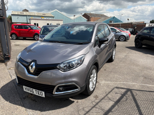 Renault Captur  0.9 TCE 90 Dynamique Nav 5dr Petrol Manual