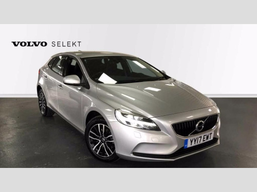 Volvo V40  D2 Momentum Manual  5dr