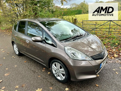 Honda Jazz  1.4 i-VTEC ES Plus Hatchback 5dr Petrol Manual Eur