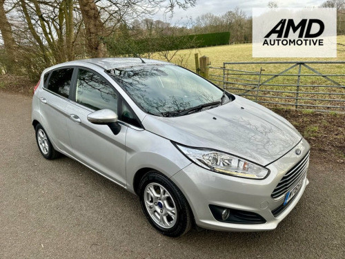 Ford Fiesta  1.5 TDCi ECOnetic Titanium Hatchback 5dr Diesel Ma