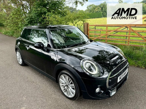 MINI Hatch  2.0 Cooper S Exclusive Hatchback 3dr Petrol Manual