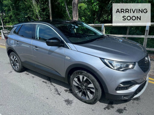 Vauxhall Grandland X  1.2 Turbo SRi Nav SUV 5dr Petrol Manual Euro 6 (s/