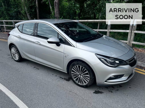 Vauxhall Astra  1.0i Turbo ecoTEC Elite Nav Hatchback 5dr Petrol M
