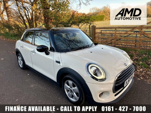 MINI Hatch  1.5 Cooper Classic Hatchback 5dr Petrol Manual Eur