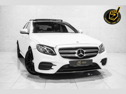 Mercedes-Benz E-Class  2.0 E 220 D AMG LINE PREMIUM 4d 192 BHP