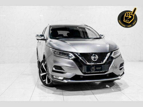 Nissan Qashqai  1.3 DIG-T Tekna SUV 5dr Petrol DCT Auto Euro 6 (s/