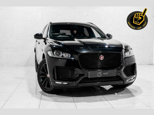 Jaguar F-PACE  2.0 D180 Chequered Flag SUV 5dr Diesel Auto AWD Eu