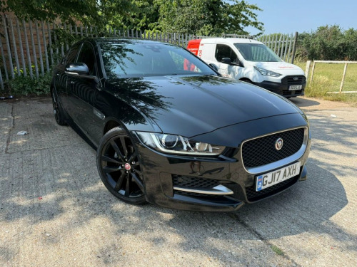 Jaguar XE  2.0d R-Sport Saloon 4dr Diesel Auto Euro 6 (s/s) (