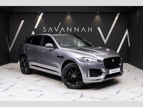 Jaguar F-PACE  2.0 D180 Chequered Flag SUV 5dr Diesel Auto AWD Eu