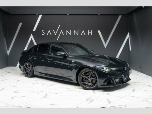 Alfa Romeo Giulia  2.9 V6 Bi-Turbo Quadrifoglio Saloon 4dr Petrol GPF 