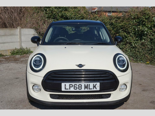 MINI Hatch  1.5 Cooper Hatchback 5dr Petrol Steptronic Euro 6 
