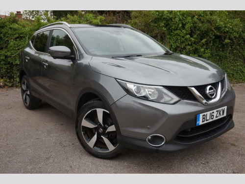 Nissan Qashqai  1.5 dCi N-Connecta SUV 5dr Diesel Manual 2WD Euro 