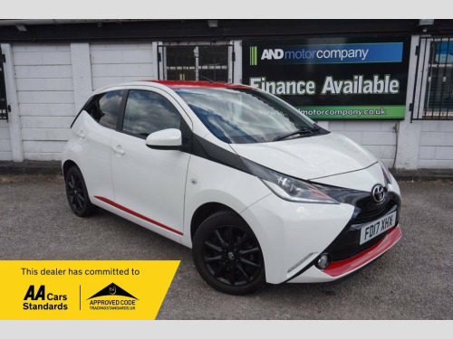 Toyota AYGO  1.0 VVT-i x-press Hatchback 5dr Petrol Manual Euro