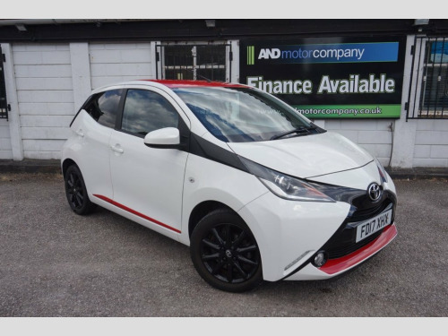 Toyota AYGO  1.0 VVT-i x-press Hatchback 5dr Petrol Manual Euro