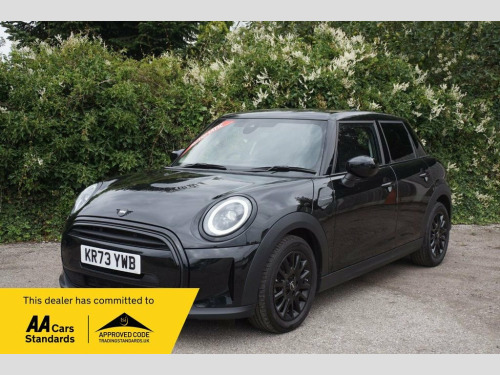 MINI Hatch  1.5 Cooper Classic Hatchback 5dr Petrol Steptronic