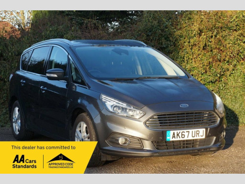 Ford S-MAX  2.0 TDCi Titanium MPV 5dr Diesel Manual Euro 6 (s/
