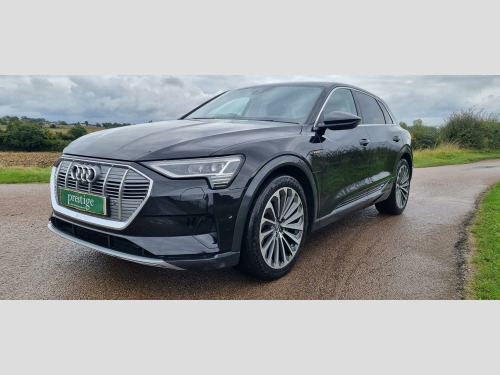 Audi E-Tron  55