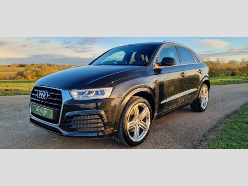 Audi Q3  2.0 TDI S line