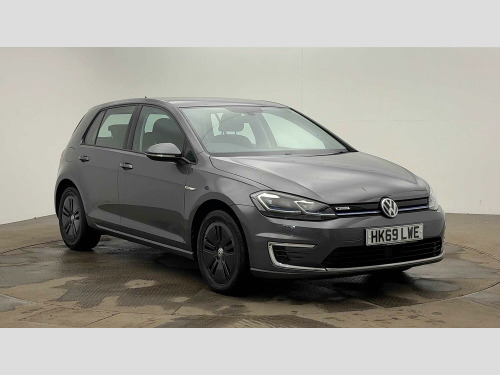 Volkswagen Golf 35.8kWh e-Golf