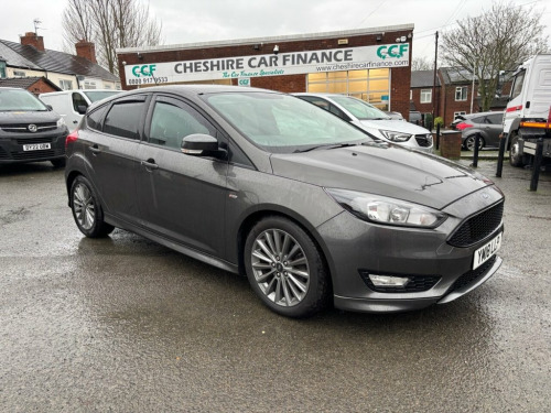 Ford Focus  1.0T EcoBoost ST-Line Hatchback 5dr Petrol Manual  