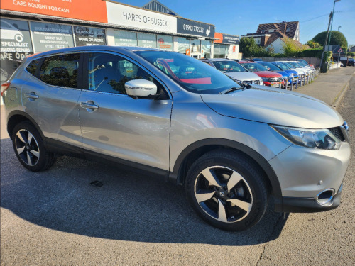 Nissan Qashqai  1.6 DIG-T N-Connecta SUV 5dr Petrol Manual 2WD Euro 6 (s/s) (163 ps)