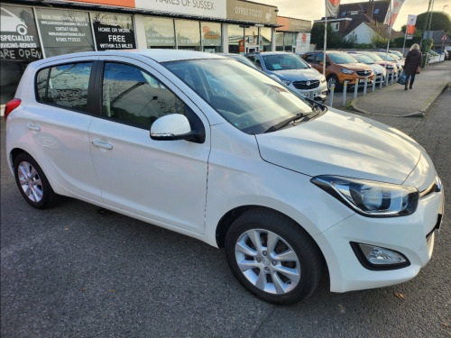 Hyundai i20  1.4 Active Hatchback 5dr Petrol Auto Euro 5 (100 ps)