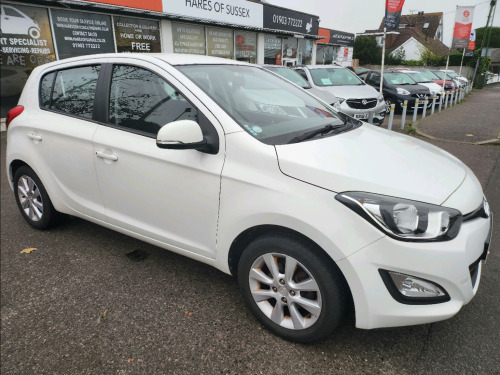 Hyundai i20  1.4 Active Hatchback 5dr Petrol Auto Euro 5 (100 ps)