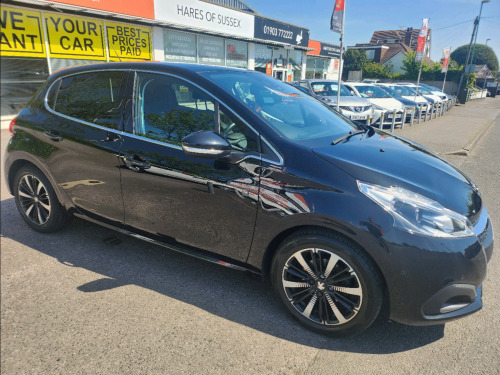 Peugeot 208  1.2 PureTech Tech Edition Hatchback 5dr Petrol Manual Euro 6 (s/s) (82 ps)