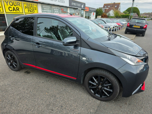 Toyota AYGO  1.0 VVT-i x-press Hatchback 5dr Petrol Manual Euro 6 (68 ps)