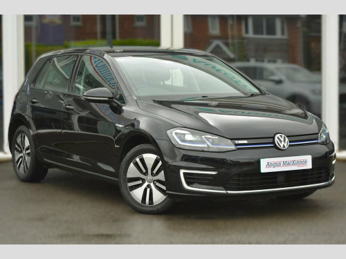 Volkswagen Golf  35.8kWh e-Golf Hatchback 5dr Electric Auto (136 ps