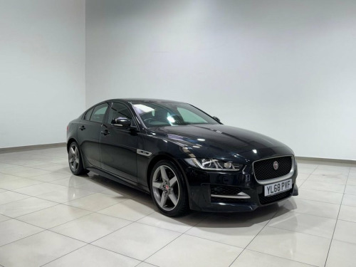 Jaguar XE  2.0i GPF R-Sport Saloon 4dr Petrol Auto Euro 6 (s/