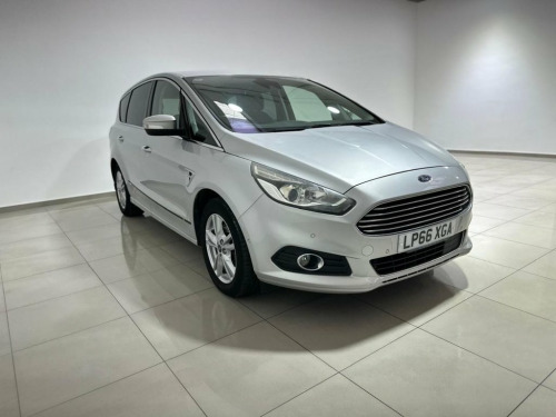 Ford S-MAX  2.0 TDCi Titanium MPV 5dr Diesel Manual Euro 6 (s/