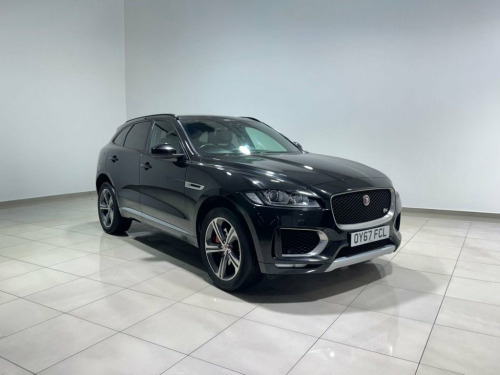 Jaguar F-PACE  3.0 D300 V6 S SUV 5dr Diesel Auto AWD Euro 6 (s/s)