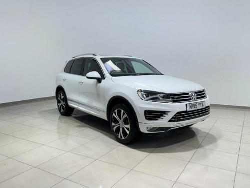 Volkswagen Touareg  3.0 TDI V6 BlueMotion Tech R-Line SUV 5dr Diesel T