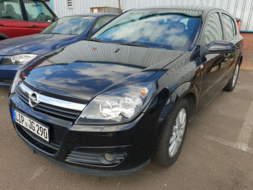 Opel ASTRA  LHD LEFT HAND DRIVE GERMAN REGISTERED 2004