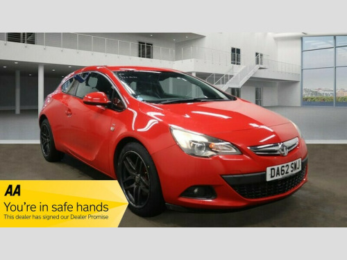 Vauxhall Astra GTC  2.0 CDTi SRi Coupe 3dr Diesel Auto Euro 5 (165 ps)