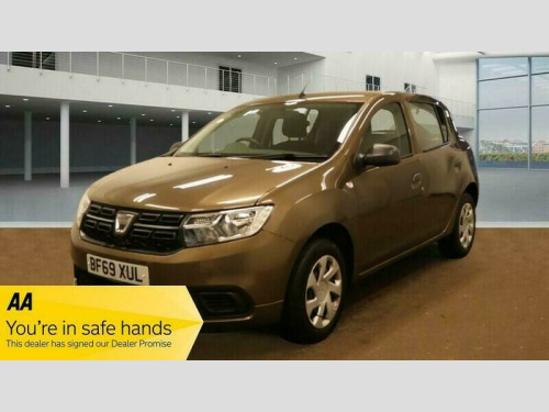 Dacia Sandero  0.9 TCe Essential Hatchback 5dr Petrol Manual Euro 6 (s/s) (90 ps)