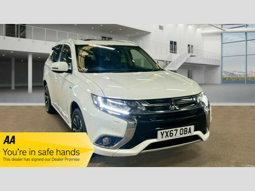 Mitsubishi Outlander  2.0h 12kWh 4h SUV 5dr Petrol Plug-in Hybrid CVT 4WD Euro 6 (s/s) (200 ps)