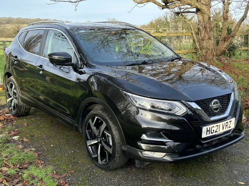 Nissan Qashqai  1.3 DIG-T N-Motion SUV 5dr Petrol Manual Euro 6 (s/s) (140 ps)