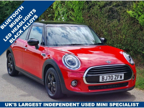 MINI Hatch  1.5 COOPER CLASSIC 5d 134 BHP