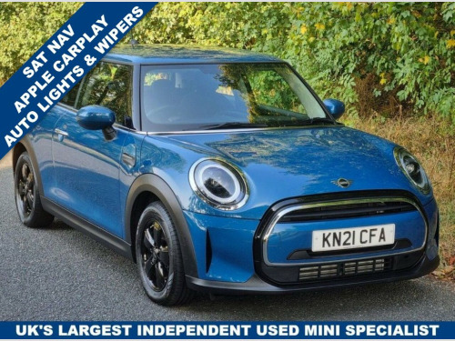 MINI Hatch  1.5 COOPER CLASSIC 3d 134 BHP