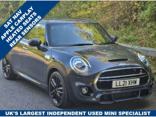 MINI Hatch  2.0 Cooper S Sport Hatchback 5dr Petrol Manual Eur